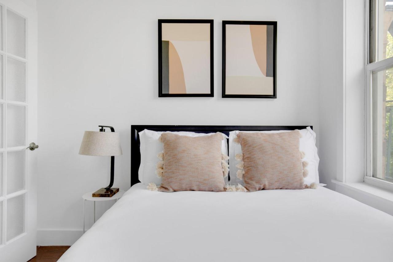 Sunlit Les 1br W Wd Nr Bd Train Nyc-865 New York